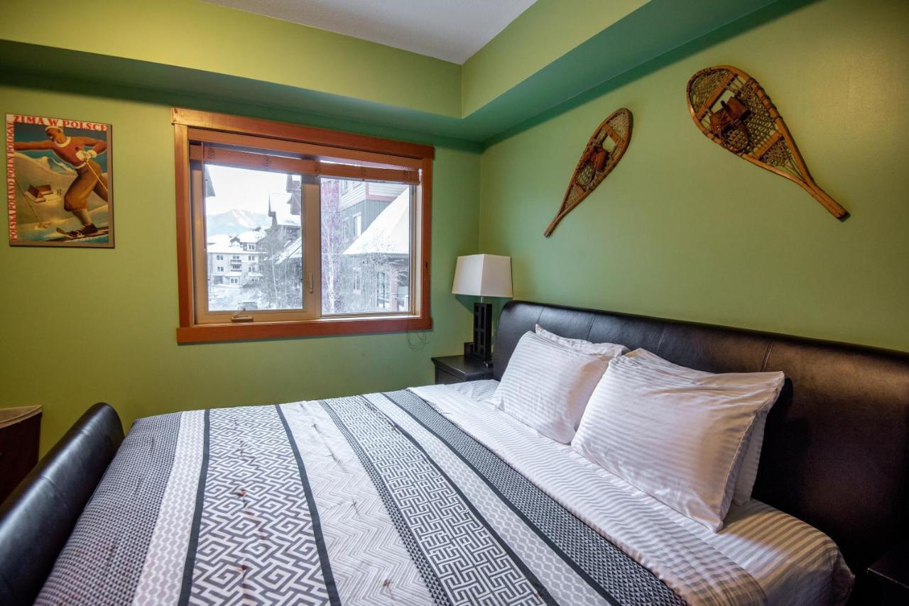 Renovated Condo, 2Br, 2Ba, Heated Pool, 3 Hot Tubs, Pets Welcome! Canmore Exterior photo